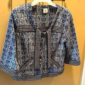 Cabi cropped jacket. Like new. Size Medium